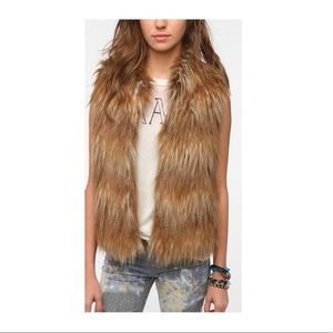 Pins & Needles Faux Fur Vest XS Tan, White, Orange